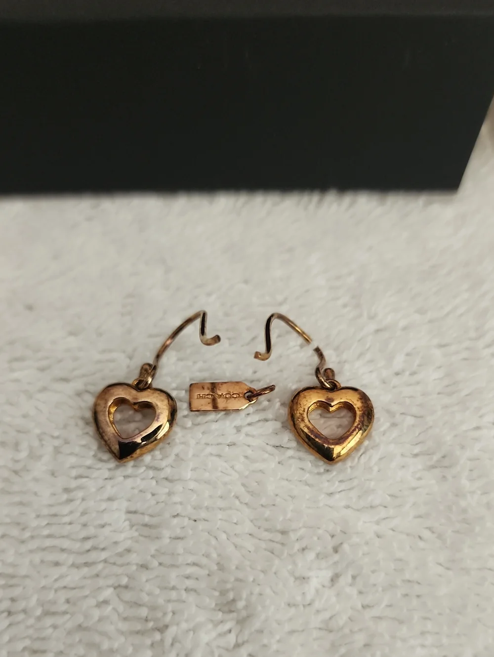 New Coach Heart Drop Earrings - Picture 5 of 8